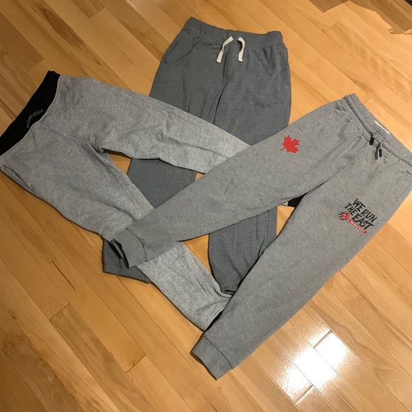 3 Boys Grey Joggers - Toronto Raptors/Urban Heritage, Children’s Place, Gymboree - Picture 1 of 17